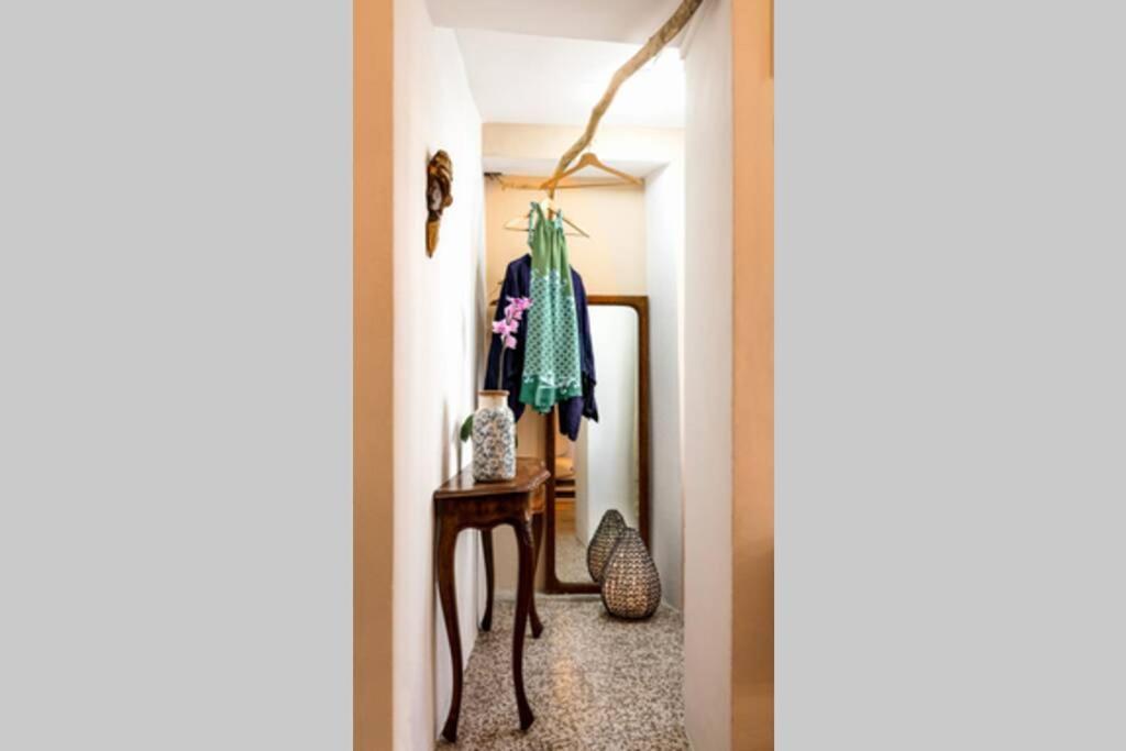 Al Vicolo Del Gallo Appartamento Varallo Exteriör bild